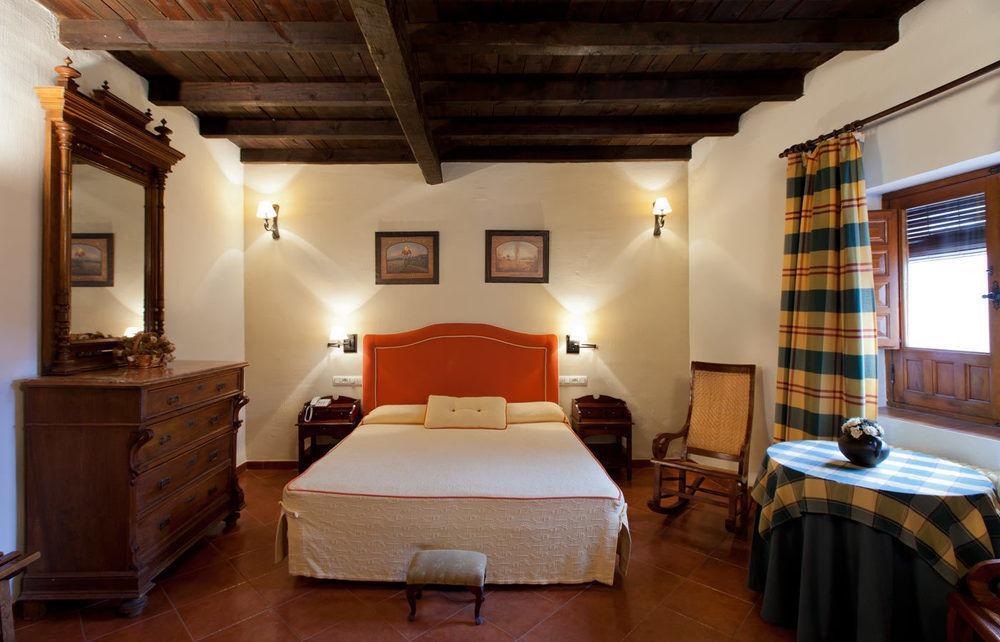 Hotel Resort Cueva del Fraile. Cuenca  Buitenkant foto