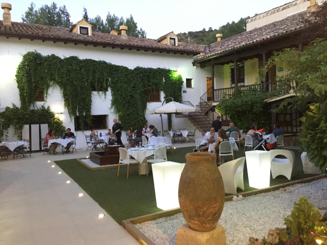Hotel Resort Cueva del Fraile. Cuenca  Buitenkant foto